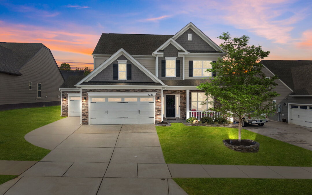 Space, Style, and Serenity: 5327 Pembrey Drive, Denver, NC